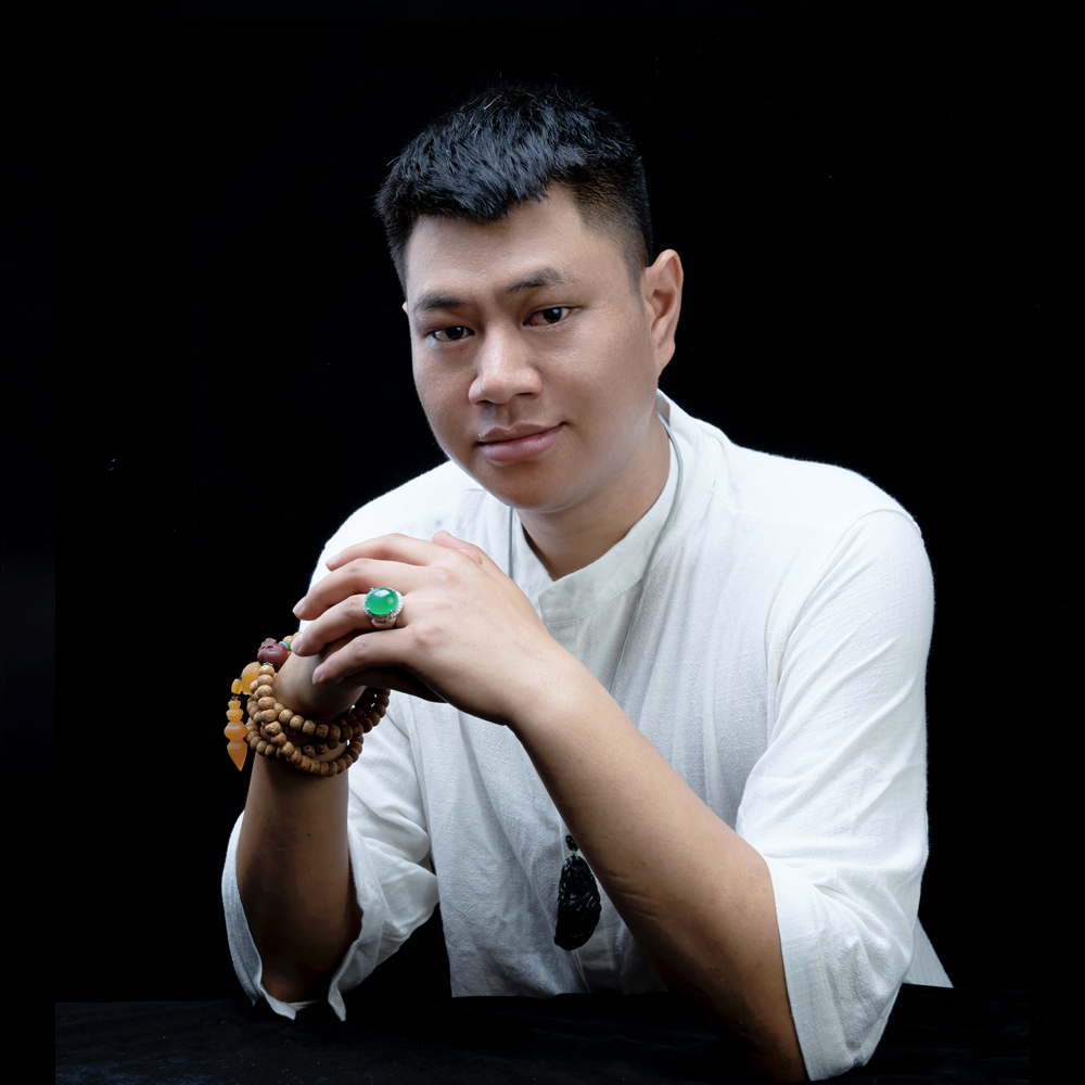 赵家晓1.jpg